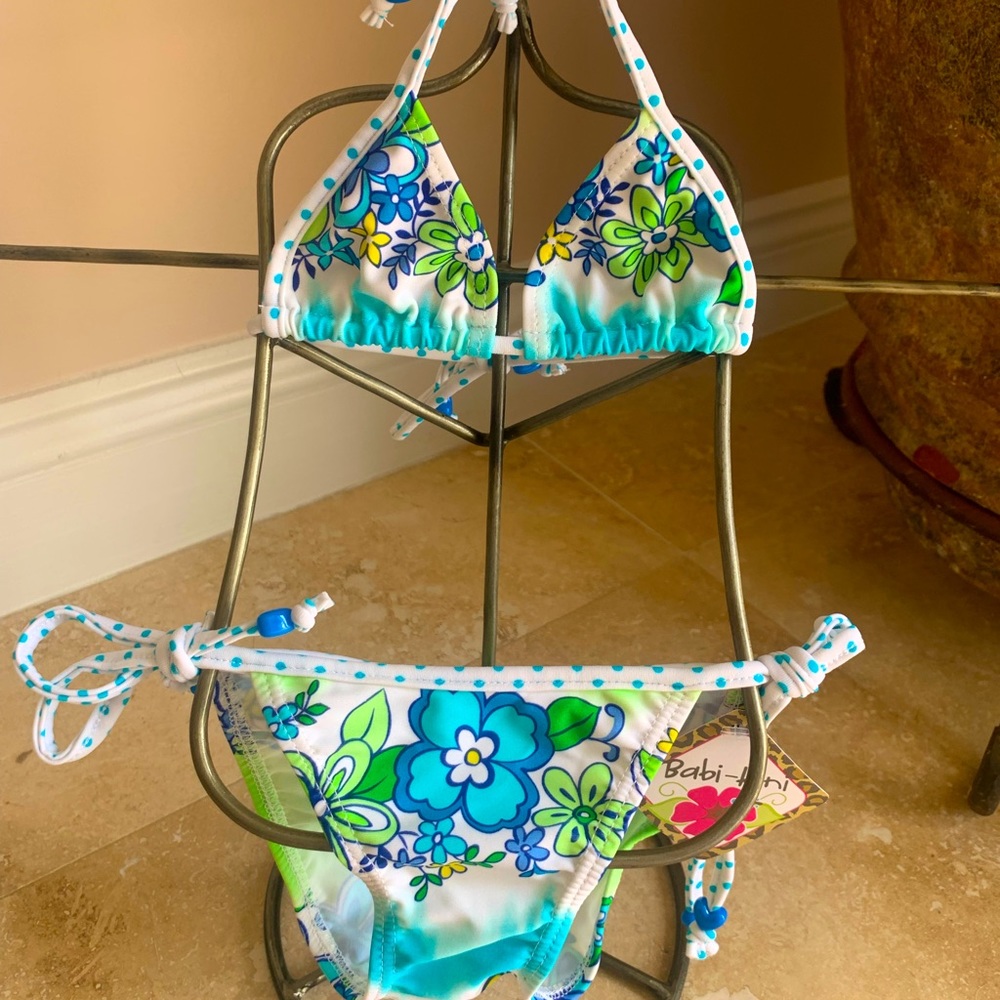 Babikini-Baby’s 1st Bikini-White/blue multi.Size 1-2 years